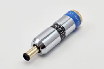 オーディオみじんこ、DC2.1 - EIAJ4 プラグ変換アダプター「SILVER BULLET DC2.1F-EIAJ4M」