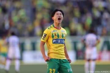 千葉、J1昇格の立役者となった“シンデレラボーイ”と契約更新！　17歳MF姫野誠「ジェフのユニホームを着て…」