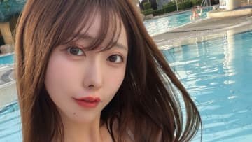 雪乃椛鈴｜水辺の午後、透明な決心