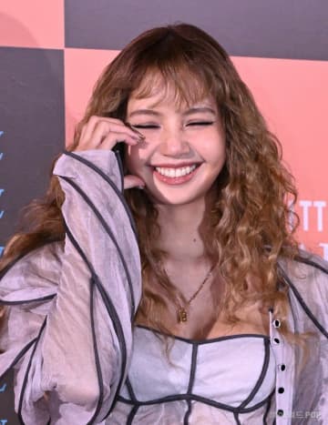 「BLACKPINK」LISA、“実写ラプンツェル”出演ならず…キャスティング公開