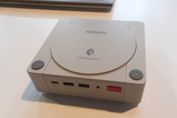 レトロなゲーム機っぽいRyzen AI 400搭載ミニPCなど、ACEMAGICが展示中