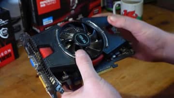 約100円のグラボでPCゲームはプレイできるのか？海外YouTuberが公開したチャレンジの結果は…