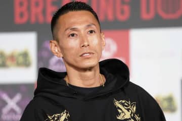 元暴走族総長の俳優、「毎日飲みまくった」ワガママボディーにネット注目「カッコイイ」「お正月はみんななる」