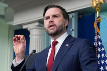 「米国の要求に沿った行動を」　ベネズエラにバンス副大統領