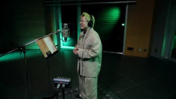 こっちのけんと、お正月の思い出は「家族全員でカラオケ」