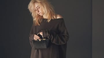 「冬なのに？」その違和感がオシャレに見える「季節ハズレのテクニック」