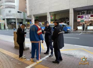 マカオ、週次の歩行者による道路横断違反の検挙数は130件…5週連続増、3週連続3桁に