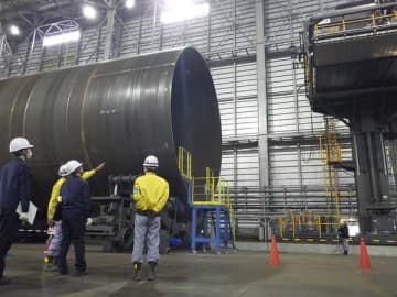 立入禁止措置を徹底　初のモノパイル工場で　笠岡労基署・視察