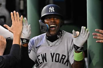 ヤ軍、“問題児”チゾムJr.は16億円　30-30で2倍増、調停回避…ド派手な婚約者で注目も