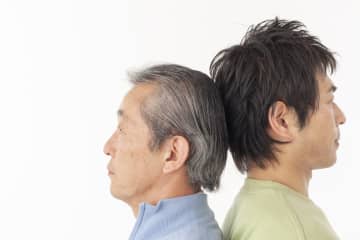 「貯金はしてるのか？」父の問いに久々に帰省した息子が返した予想外の答え…年末の家族団らんが一転した理由