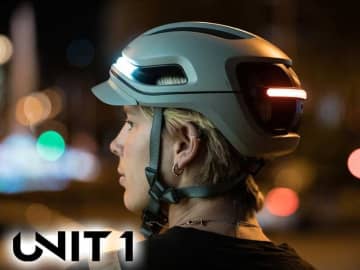 ウィンカー・ブレーキライト搭載のスマートヘルメットブランド「UNIT 1／ユニットワン」日本上陸！ ユーロギアが取り扱いを開始