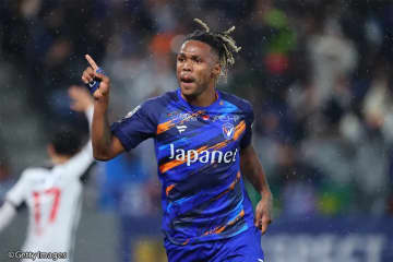 長崎がM・ジェズスと契約更新！　昨季J2で38試合19G5A、8年ぶりJ1昇格の立役者