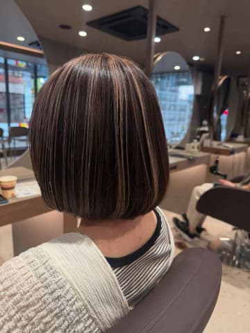 ついに『最強の白髪ぼかし』発見！？ 【40・50代】が参考にしたい♡「アンブレライツ」