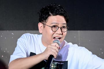 新幹線車内のトイレで人気芸人同士がまさかの遭遇　ネット驚き「すごい偶然」「珍しい2ショット！」