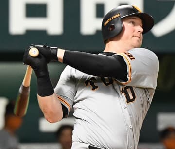 【ＭＬＢ】岡本和真を元巨人、ブ軍の長距離砲スモーク氏が絶賛「パワーはボクよりすごい」