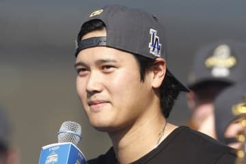 「証明にあと５年もいらない」ロバーツ監督が大谷翔平を“史上最高”と認定「長く野球を見てきているが...」「もはや神話の存在」