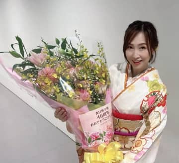 森口博子、デビュー40周年のサプライズに涙「感動して涙が出ちゃいました」