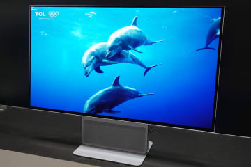 TCL、B＆Oのオーディオを搭載した4K有機ELゲーミングモニターを参考展示。「東京eスポーツフェスタ2026」にて