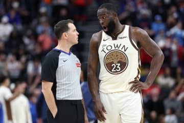 「審判がクビになるのをほとんど見たことがない」グリーンがNBAレフェリーの高齢化と判定ミスに言及＜DUNKSHOOT＞