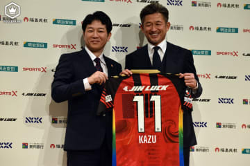 「福島でプレーしてください」“ショートメール”で直球オファー…カズを突き動かした小山CEOの情熱