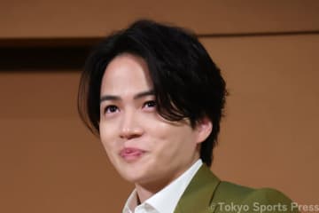 ｔｉｍｅｌｅｓｚの年末は菊池風磨の音頭でトランプ「大富豪」大会