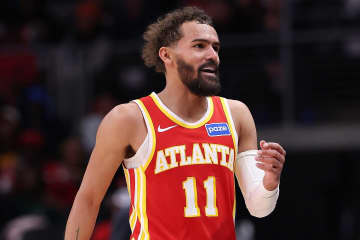 「街に来ることを歓迎してくれたし、たくさんのアドバイスをくれた」ウィザーズ移籍のヤングへ、ホークス同僚が感謝＜DUNKSHOOT＞