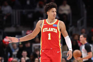 ホークスの“新エース”ジョンソンにレブロンが太鼓判！「彼は今、ピッペンの役割を担っている。オールスターになる勢いだ」＜DUNKSHOOT＞