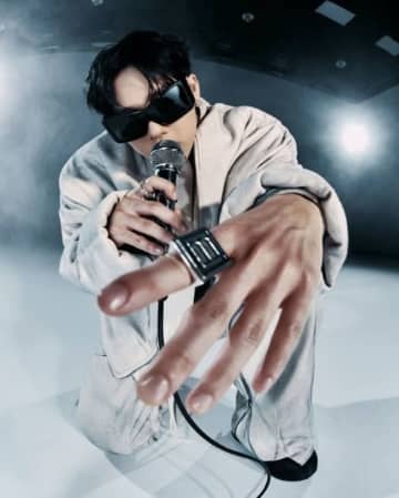 MONSTA X ジュホン、2ndミニアルバム「光（INSANITY）」を発売“除隊後のソロカムバック…意味のある作品になった”