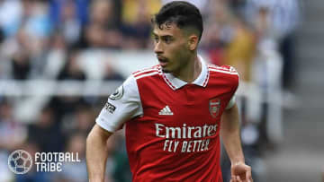 アーセナル、マルティネッリの突き飛ばしが話題に、リバプールの選手から激しく…