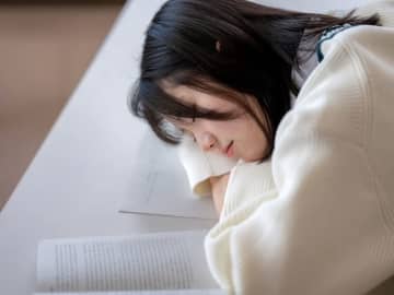 Q. 「試験前日のベストな睡眠時間は？」【日本睡眠学会所属医師が回答】