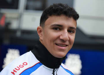 【Ｆ１】レッドブル２番手「のろい」にハジャールが回答「車の外では仲間たちと協力すること」