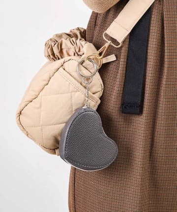 「エコバッグ忘れた、、」→【3COINS】にいいのあった！ 鞄に付けても可愛い♡「優秀アイテム」