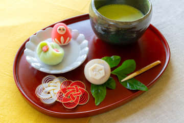 界 霧島、神前奉納する特産“霧島茶”やオリジナル御朱印帳・霧島神宮の特別祈願がセットになった宿泊プランを提供