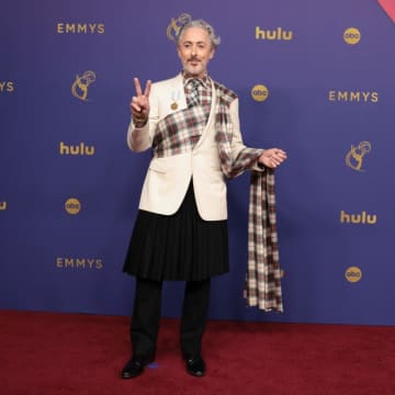 アラン・カミング、『アベンジャーズ／ドゥームズデイ』撮影中にペドロ・パスカルを「壊した」！？