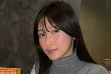 『格付け』でGACKTに“あ～ん”で注目　26歳レースクイーンの本業姿に注目「綺麗すぎます」「似合ってた」