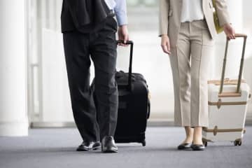 海外出張が増えた結果、「出張先で受け取る日当」が増加。同僚は「日当は非課税だから大丈夫」と言うのですが、年間でかなりの金額になります。確定申告は必要でしょうか？