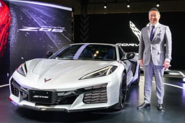 GM、「コルベット Z06」マイナーチェンジ 初の特別仕様車「サントリーニ エディション」公開