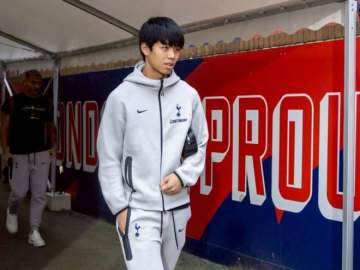 「非常にいい印象を与えている」ボルシアMG加入の高井幸大を指揮官が高評価！ 新天地デビューは？