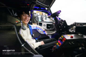 ホンダ／HRCが本物エンジン搭載のGT500実車をシミュレーターに魔改造。野尻智紀もかつての愛機に太鼓判