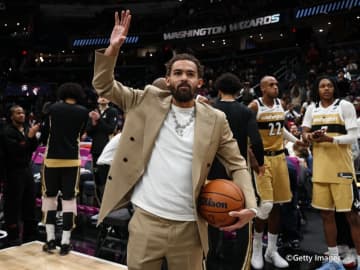 ウィザーズ移籍のヤング、ホークスファンへ贈る言葉…「同じ場所に留まり続ける痛み」