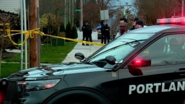 連邦捜査官に男女2人が撃たれる、病院に搬送　米オレゴン州