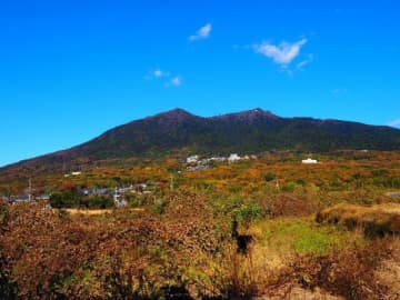 百名山「筑波山」満喫！  “すそ野”から登って、男体山&女体山の絶景、山腹をめぐる複合コース！「レポート」