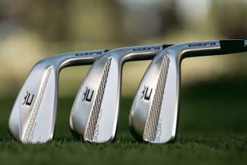 コブラの3Dプリントアイアンが全3カテゴリーに ツアー仕込みの「MB」「X」モデル追加