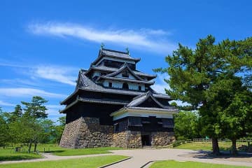 島根県　茶処 松江を旅するなら地元スーパーお菓子コーナーをスルーできない☆　老舗銘菓から素朴な和菓子　牧場発プリンまで♪ しあわせな“しまねお茶時間”が◎