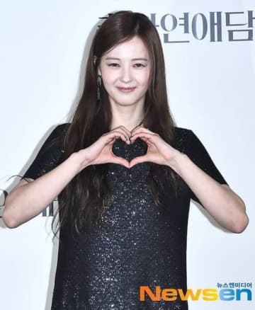 「花郎」出演Ara、キングコング by STARSHIPとの専属契約が終了