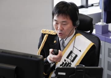 森保監督が一日指令課長、長崎　「110番必要な通報か考えて」