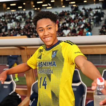 「お前は化け物だよ」仲間も称賛の一撃。鹿島学園のワーズィージェイヴェン勝が決めた衝撃弾の背景とは？【選手権／準決勝】