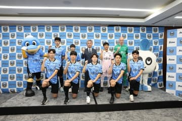 川崎が新体制を発表。長谷部監督は「目標は優勝」。準優勝で悔しさを味わったACLエリートのリベンジへ