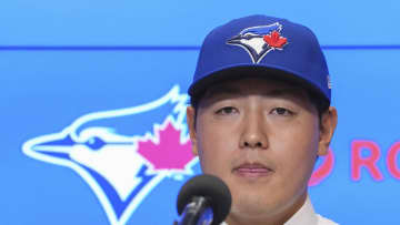 ブルージェイズ、岡本和真が佐々木朗希を打ち取る姿投稿し「岡本の勝ち！」　アメリカらしい表現に「めちゃ煽ってて草」「怨念を感じる」と賛否