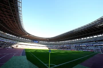 なぜ部活動では“連帯責任”が蔓延するのか？　高校サッカー強豪校で「構造的いじめ」生んだ歪み